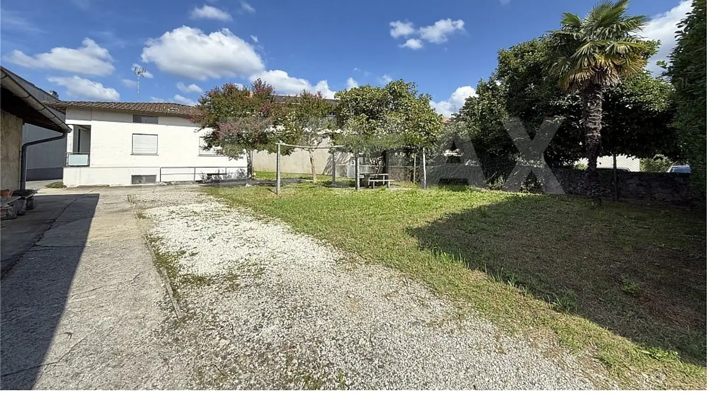 Einfamilienhaus kaufen - 6852 Genestrerio