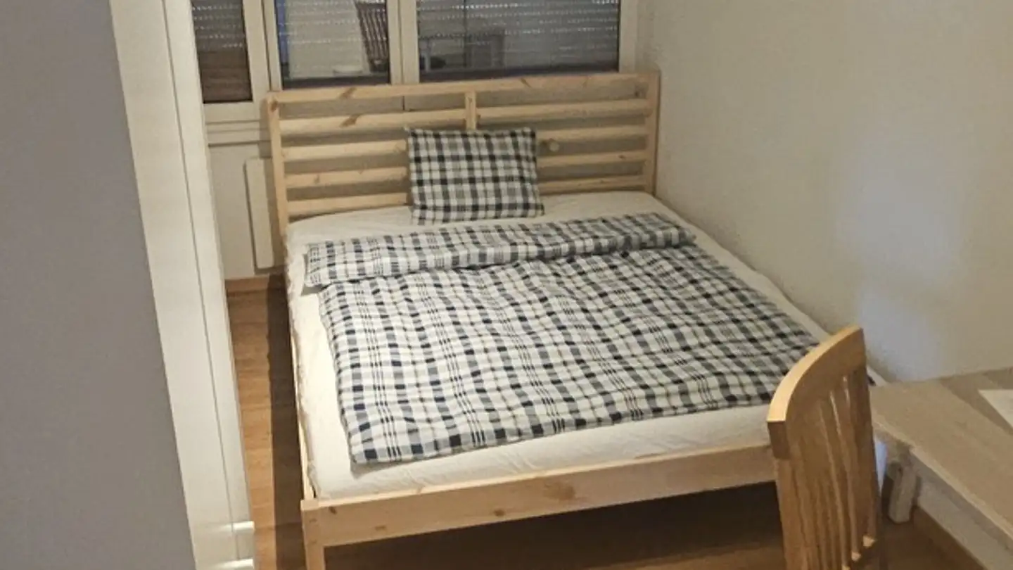 Chambre à louer - 8807 Freienbach
