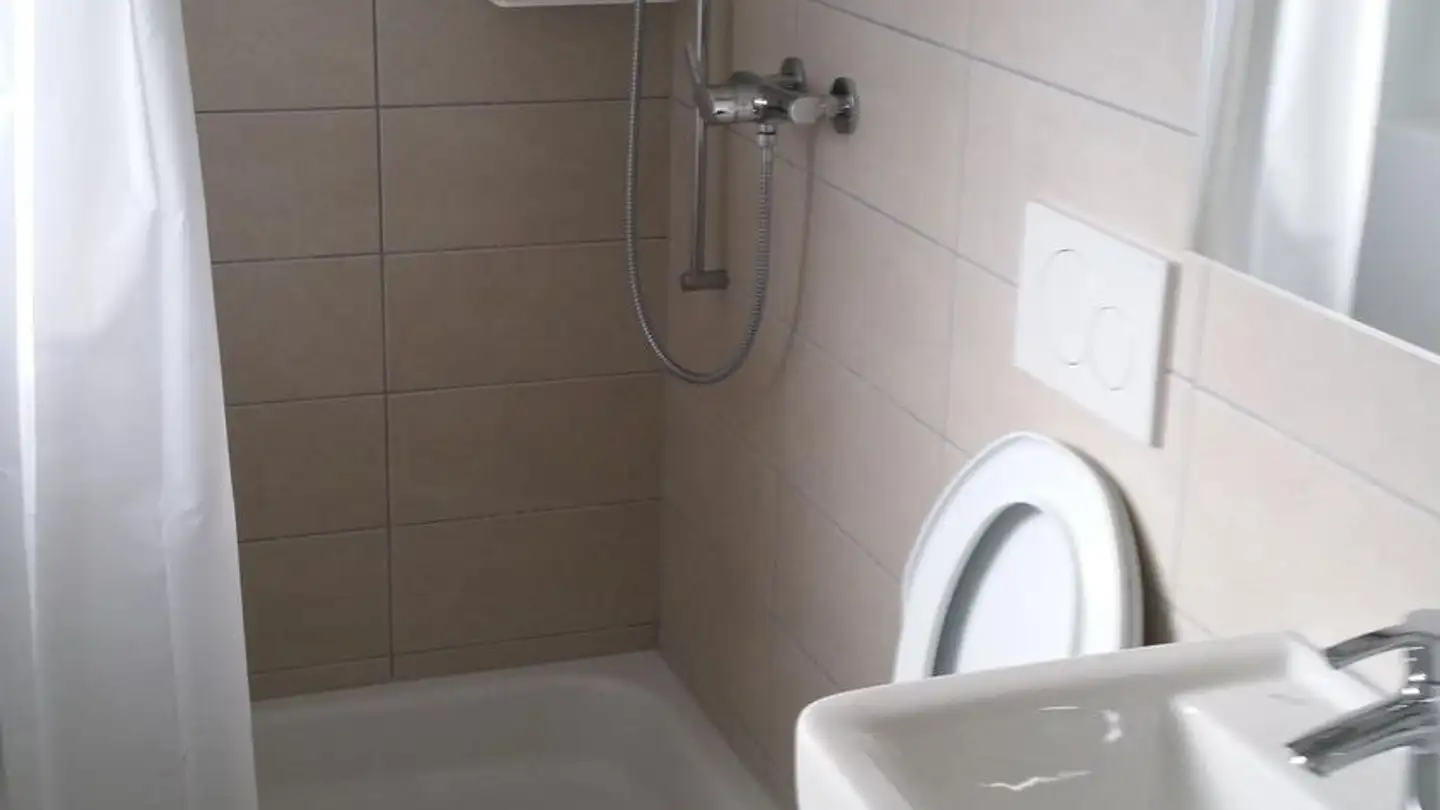 Appartamento in affitto - Dorfstrasse 15, 8424 Embrach - Foto 2