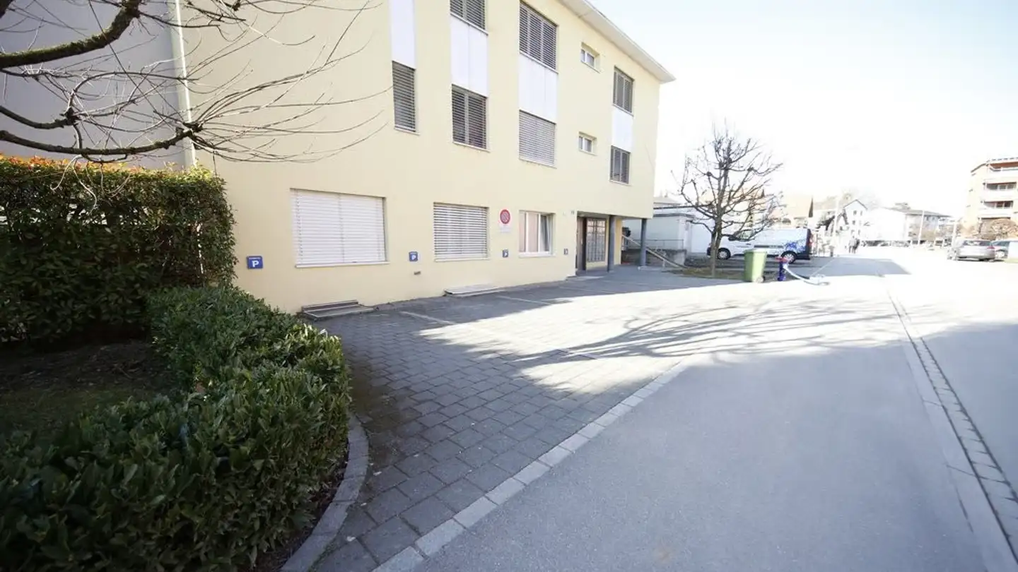 Place de parking souterraine à louer - Aufwiesenstrasse 3, 8305 Dietlikon - Photo 2