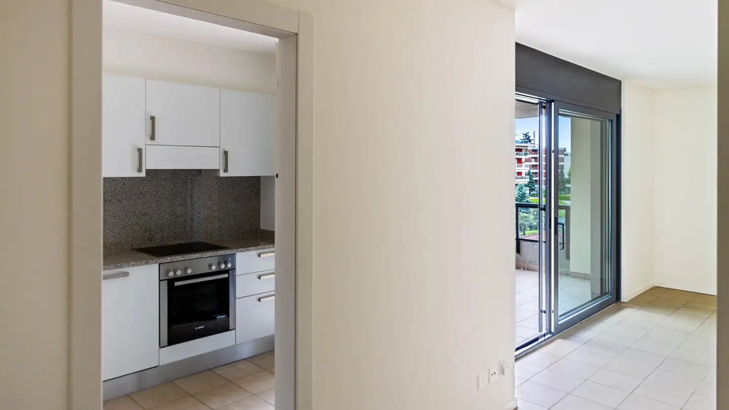 Apartment for rent - Via Alla Bozzoreda 39, 6963 Pregassona - Photo 2