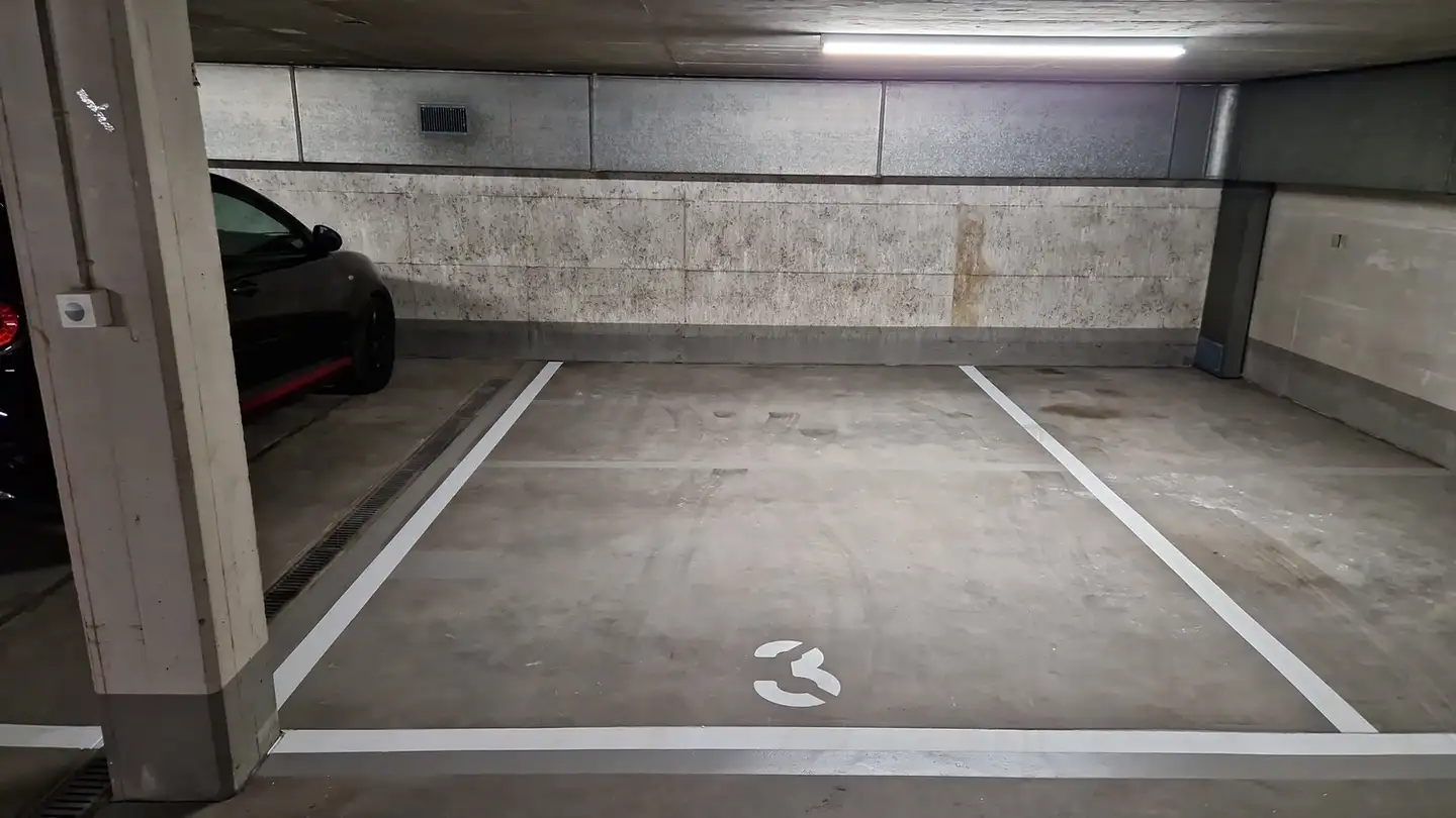 Garage individuel à louer - Wehntalerstrasse 41, 8057 Zürich