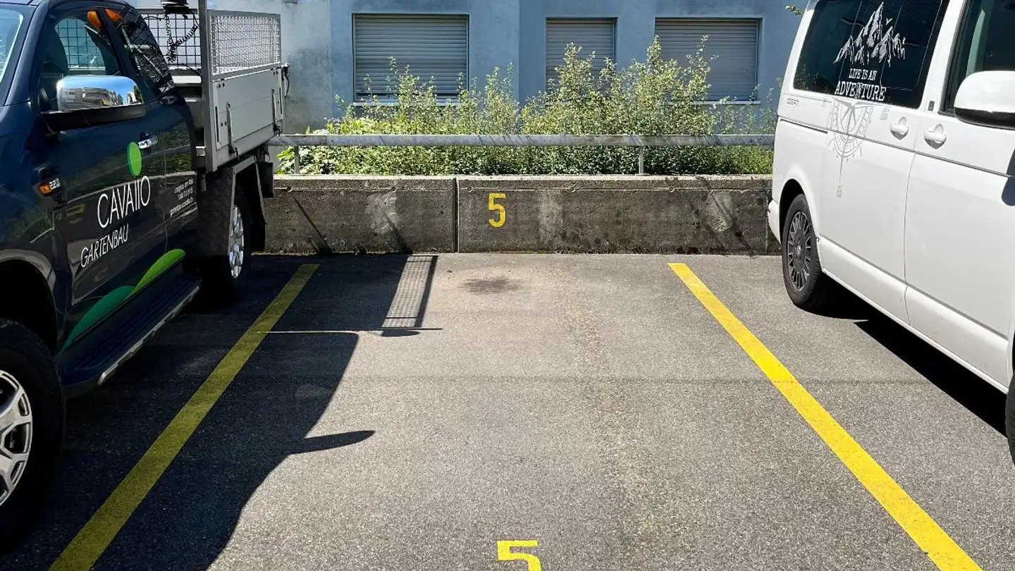Parcheggio esterno in affitto - Sihlhaldenstrasse 1a, 8136 Gattikon
