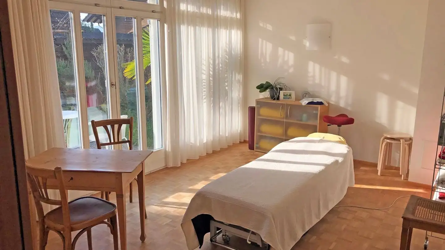 Cabinet médical à louer - Hasenackerstrasse 42b, 8708 Männedorf