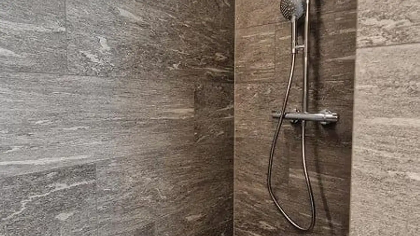 Appartamento in affitto - Via Quadra 89, 7145 Degen - Photo 3