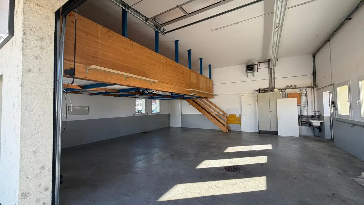 Commercial for rent - Industriestrasse 2, 9535 Wilen b. Wil