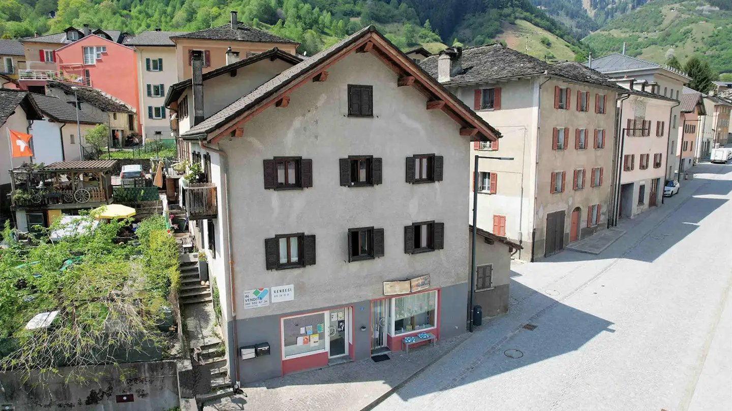Residential building for sale - 6563 Mesocco - Photo 3
