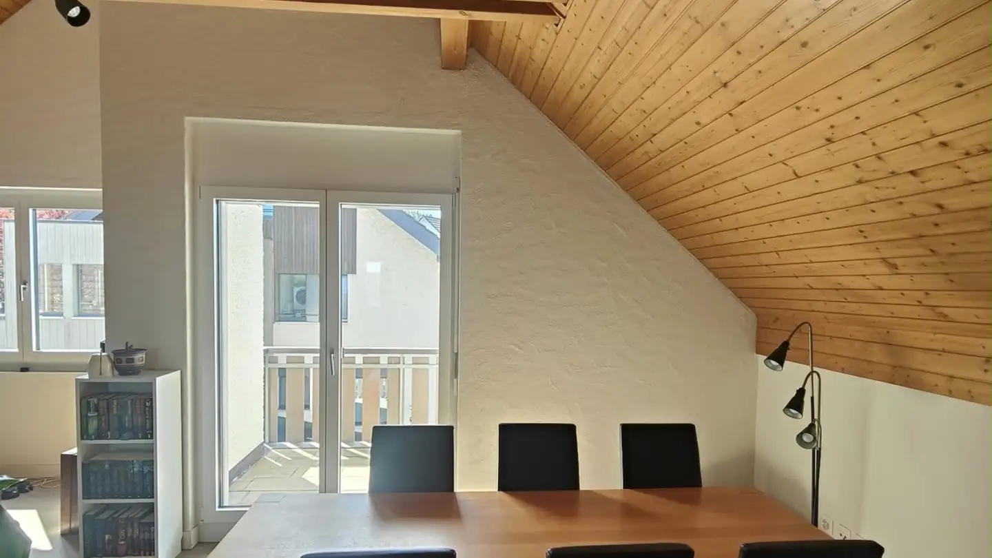 Dachgeschosswohnung mieten - Baumgartenstrasse 16, 8114 Dänikon ZH - Foto 4
