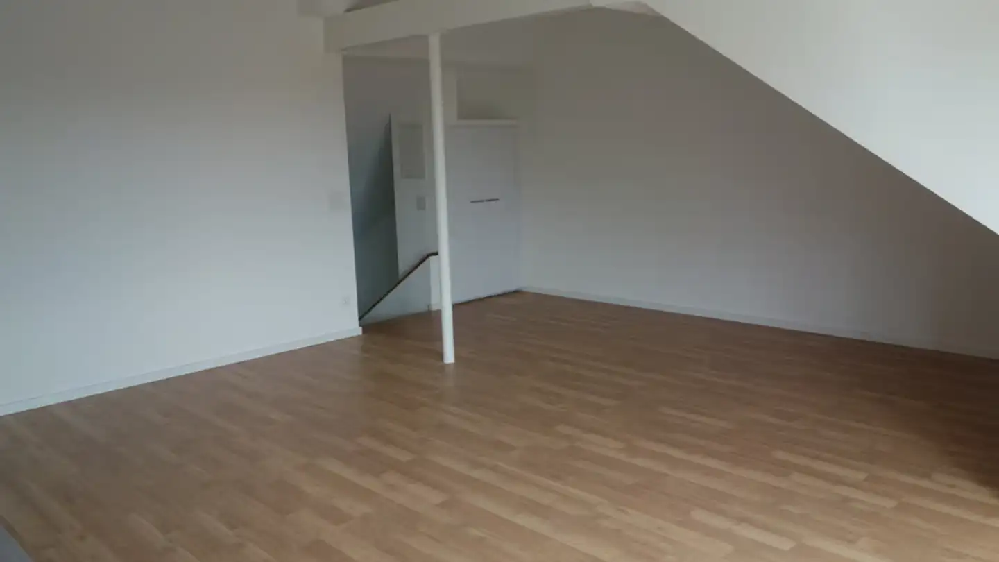 Apartment for rent - Crêt-Des-Fleurs / Blumenrain 3, 2503 Biel/Bienne - Photo 4