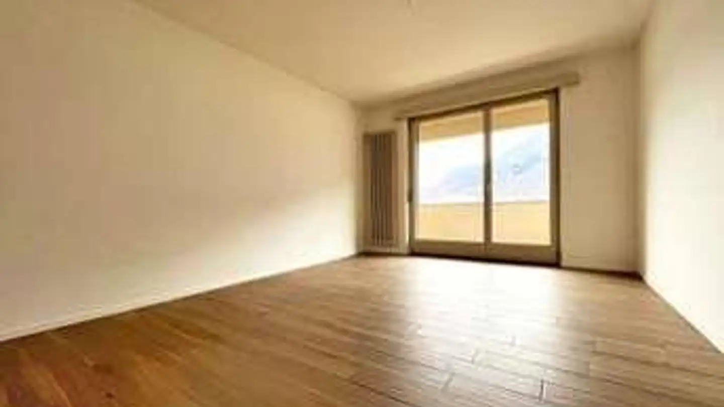 Appartamento ammobiliato in vendita - Via Cantonale 22, 6532 Castione - Photo 2