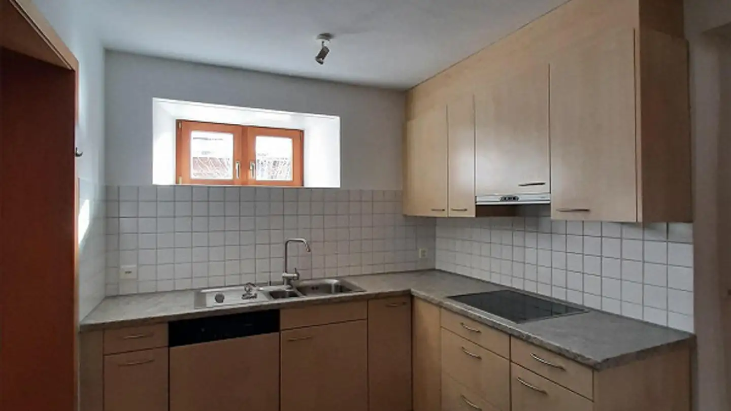 Single house for rent - 7112 Duvin - Photo 2