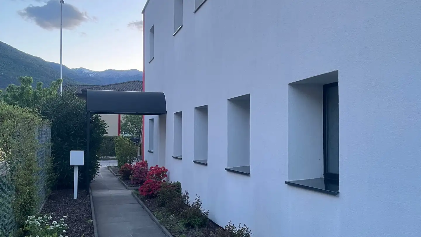 Commerciale in vendita - Via Stazione 6, 6592 S. Antonino - Photo 3