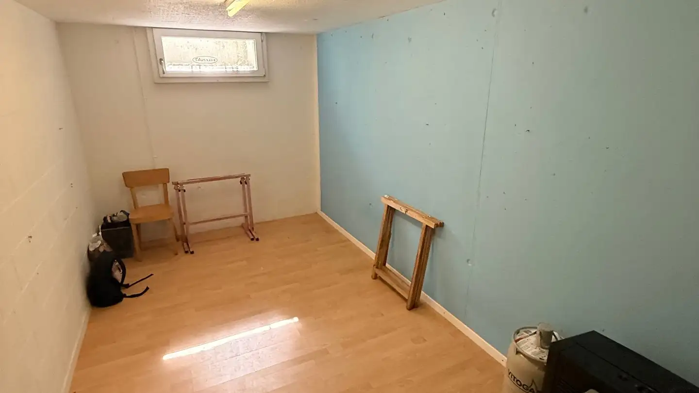 Kellerabteil mieten - Murtenstrasse 61a, 3282 Bargen BE