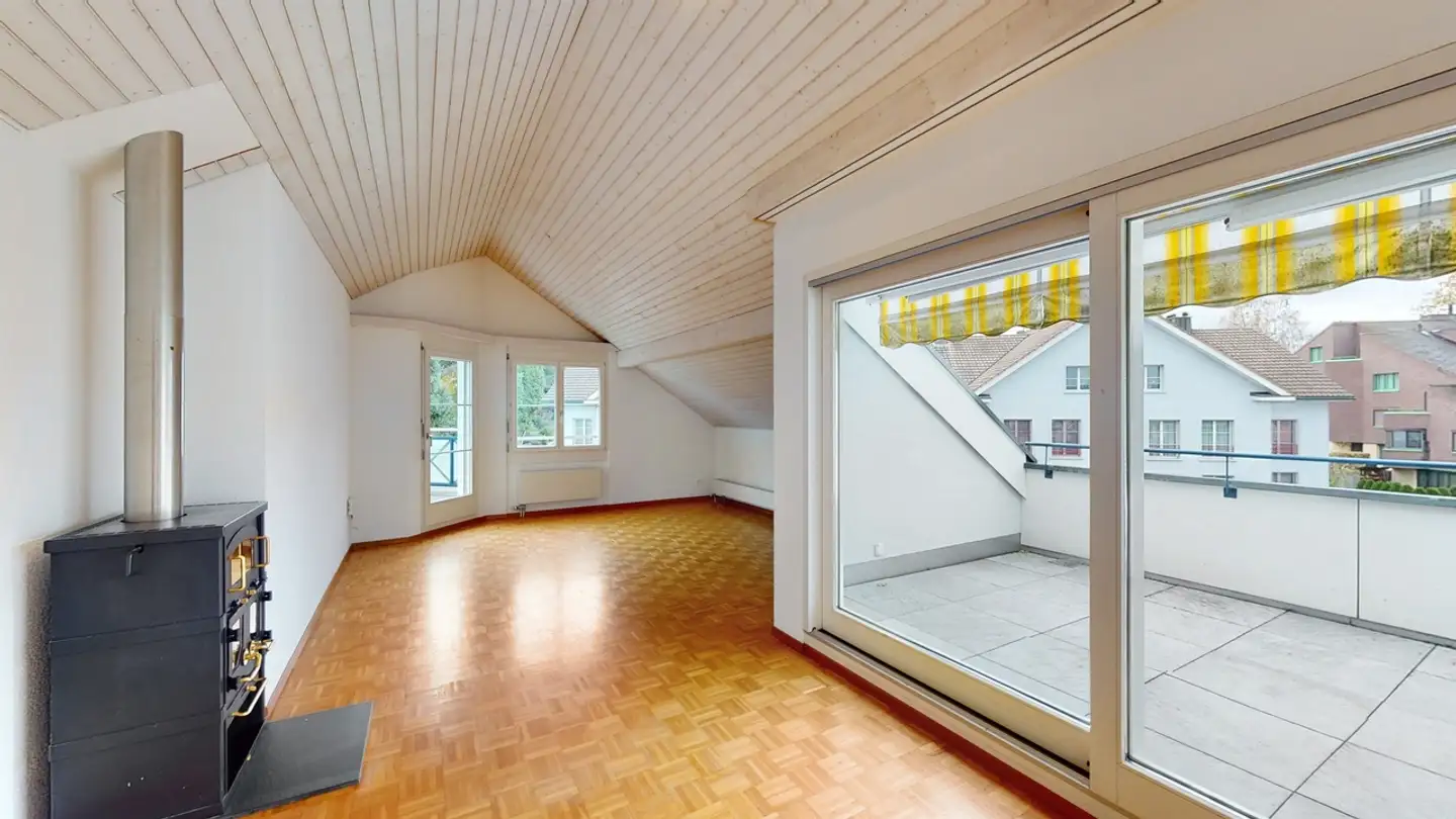 Attic flat for rent - Wisentalweg, 9230 Flawil - Photo 4
