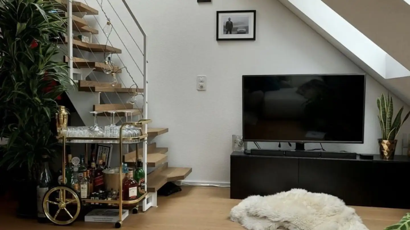 Dachgeschosswohnung mieten - Geranienstrasse 8, 8008 Zürich - Foto 2