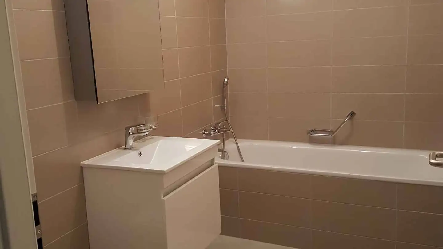 Apartment for rent - Rue Du Jura 14e, 1373 Chavornay - Photo 4