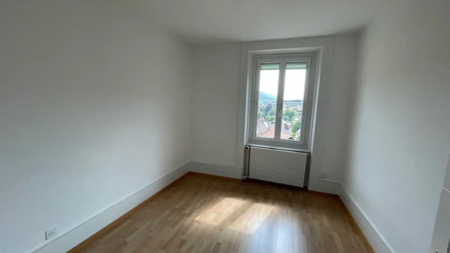 Apartment for rent - Rue Des Pontins 17, 2613 Villeret - Photo 3