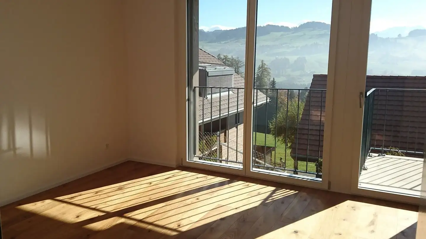 Appartement à louer - Rachholtern 66m, 3617 Fahrni b. Thun - Photo 4