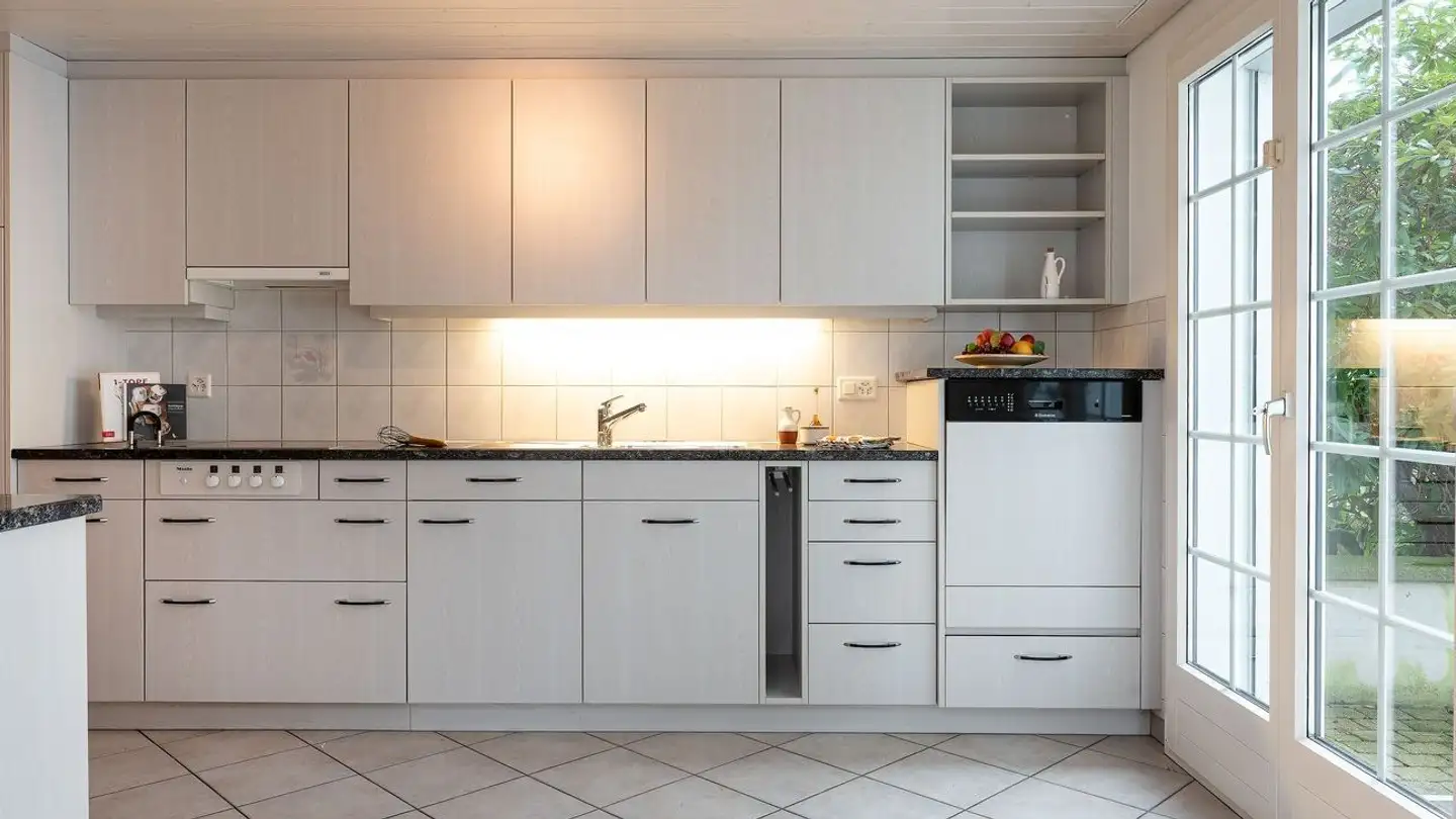 Wohnung mieten - Unterdorfstrasse 14, 8605 Gutenswil - Foto 2