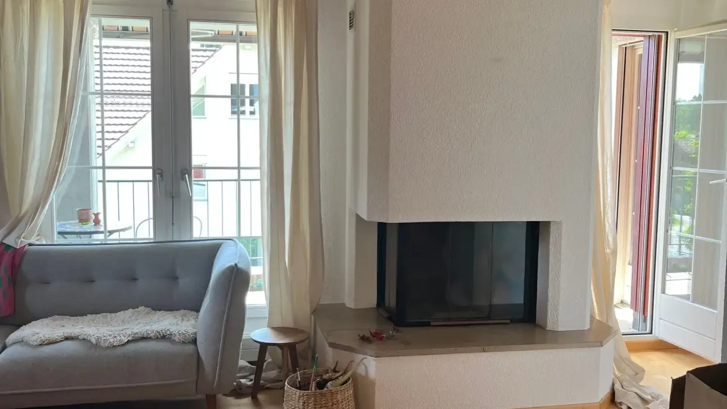 Dachgeschosswohnung mieten - Rifferswilerstrasse 4, 8915 Hausen am Albis - Foto 3