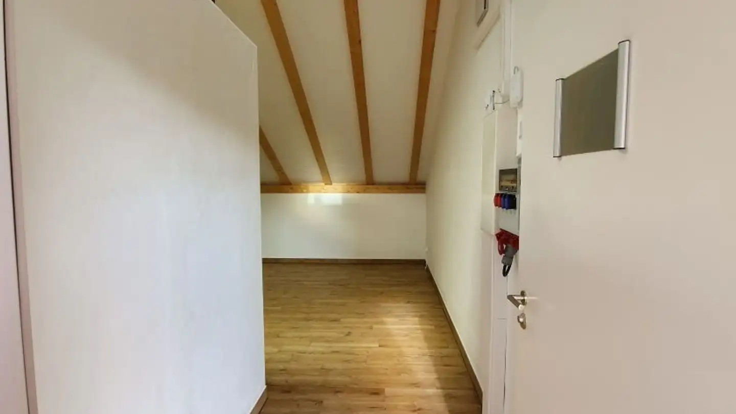 Chambre à louer - Breitistrasse 1a, 8335 Hittnau