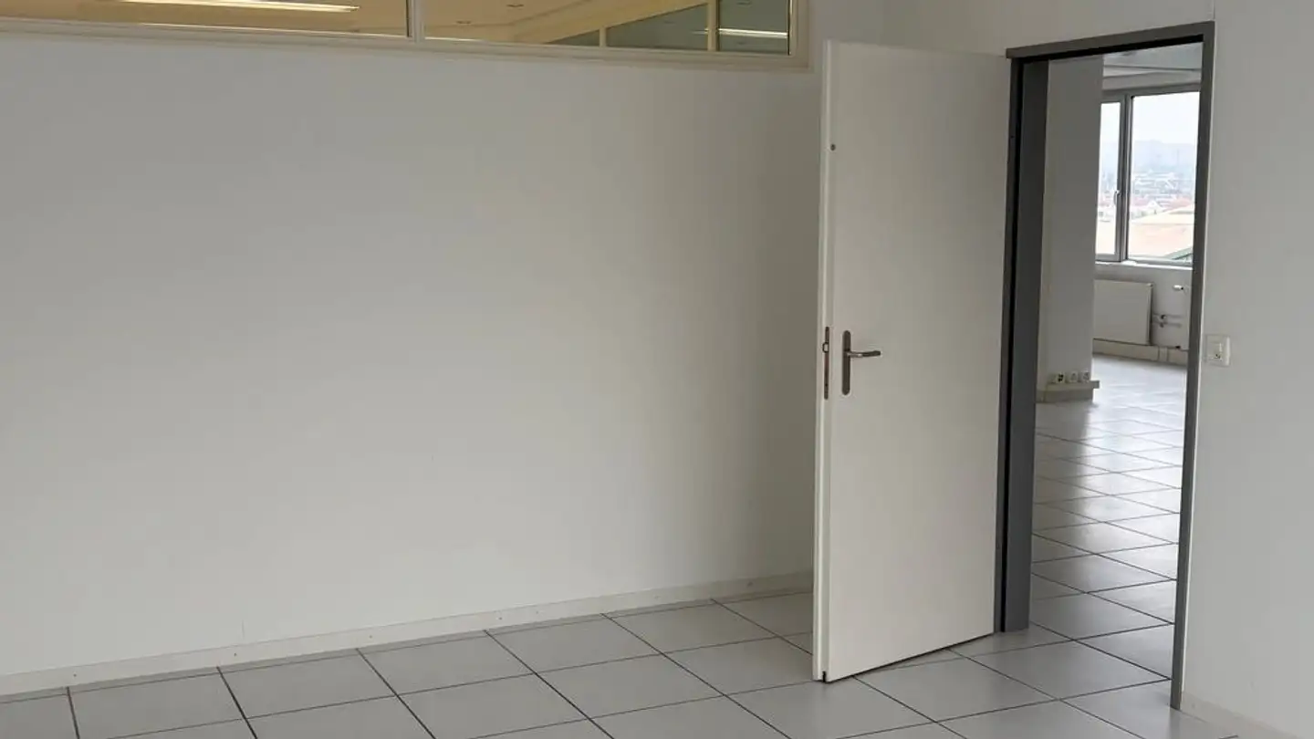 Spazio ufficio in affitto - Hammerstrasse 6, 8180 Bülach - Foto 4