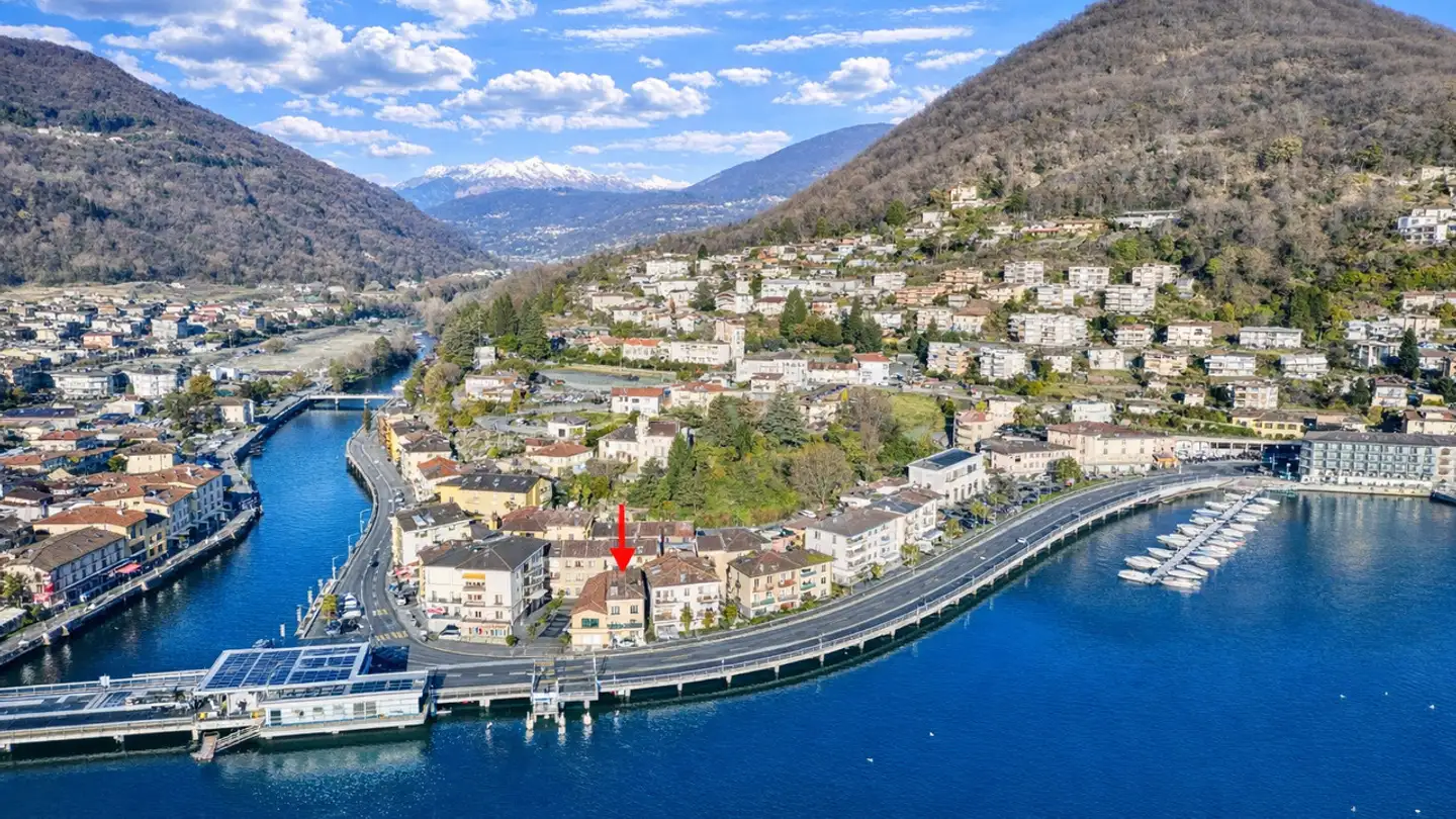 Apartment for sale - Via Lugano 6, 6988 Ponte Tresa