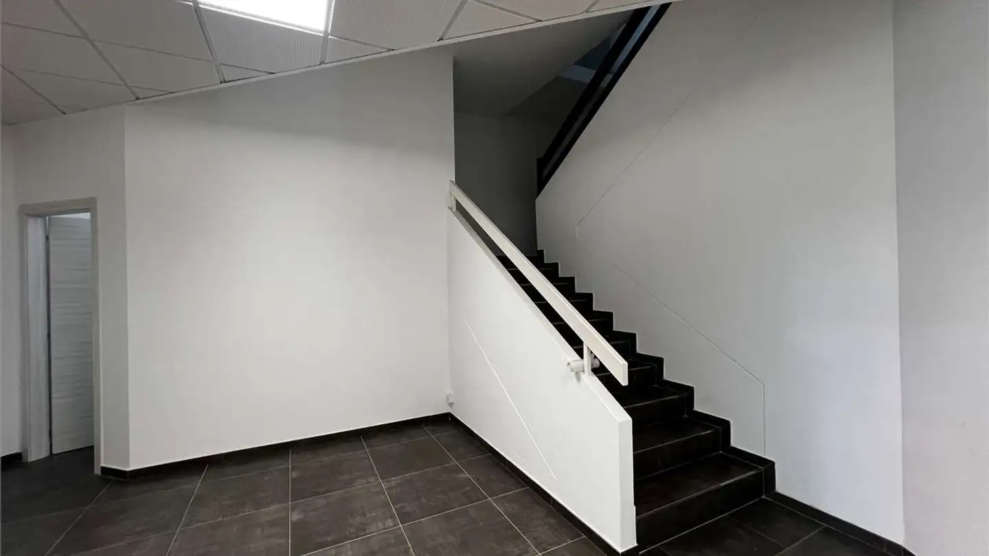 Apartment for rent - Viale Carlo Cattaneo 21, 6900 Lugano - Photo 3