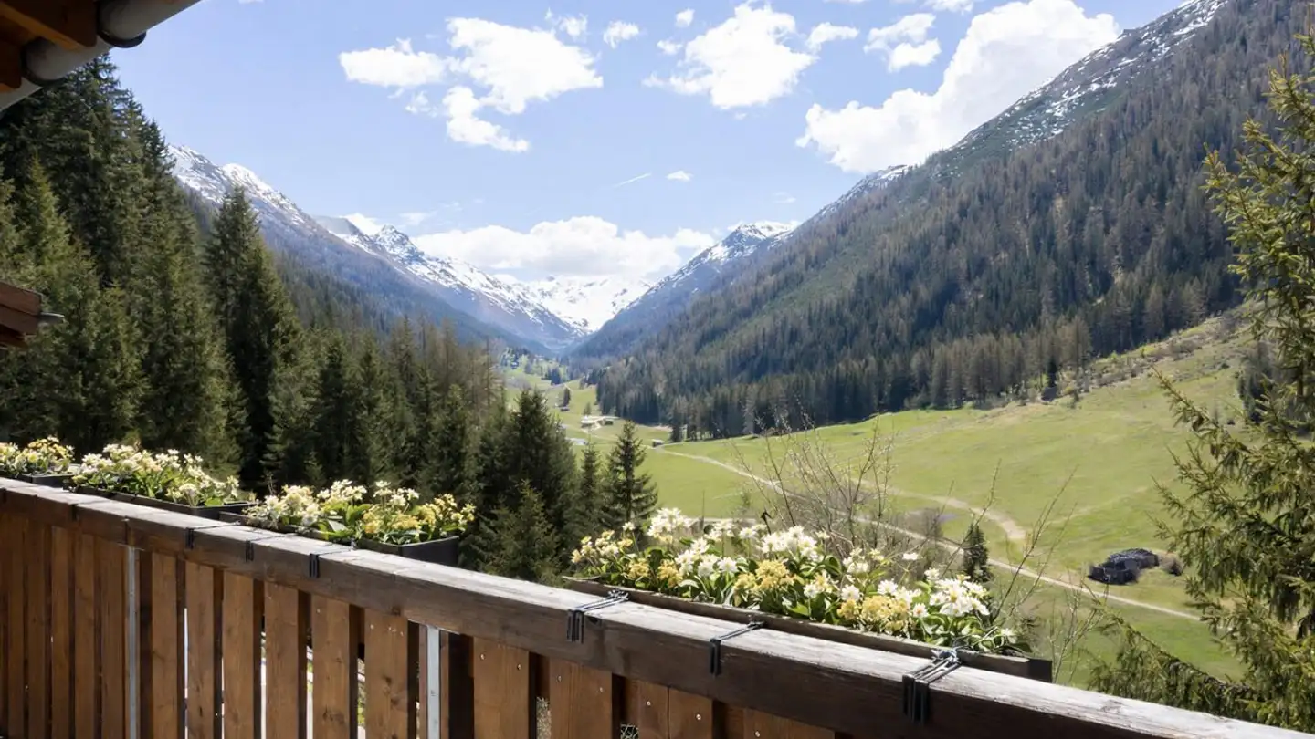 Semi-detached house for sale - 7260 Davos Dorf - Photo 2