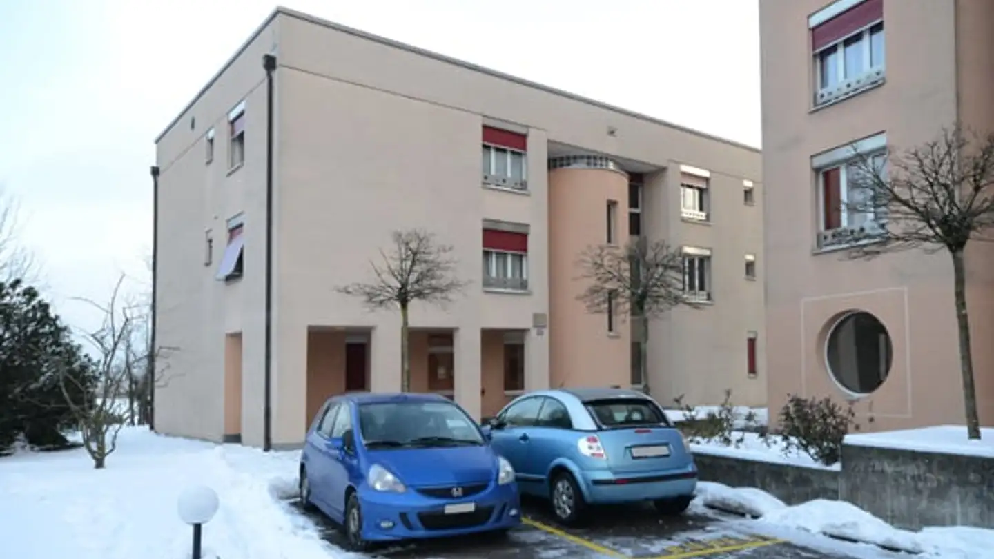 Place de parking intérieure pour moto à louer - Avenue De Gratta-Paille 18, 1018 Lausanne