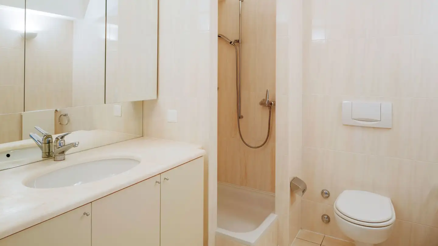 Appartamento in affitto - Riva Paradiso 32a, 6900 Paradiso - Foto 4