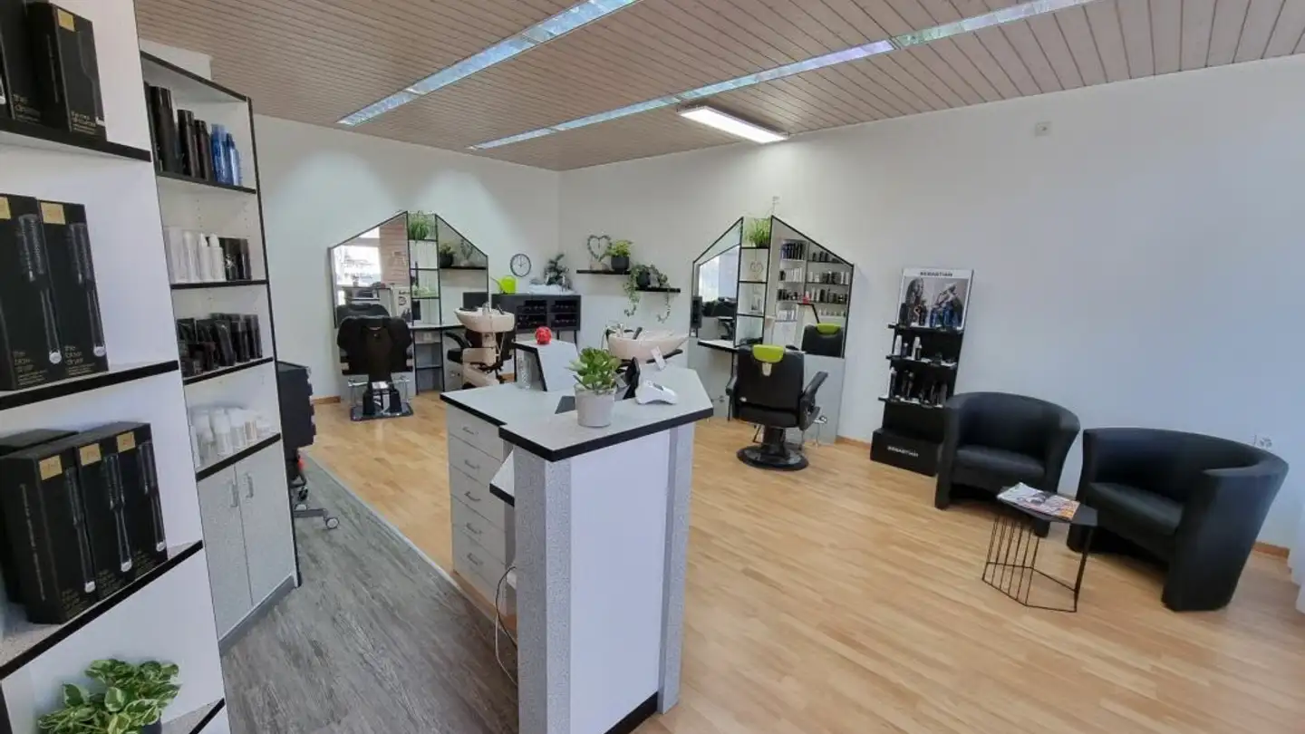 Coiffeur à louer - Zürcherstrasse 61, 7320 Sargans - Photo 4