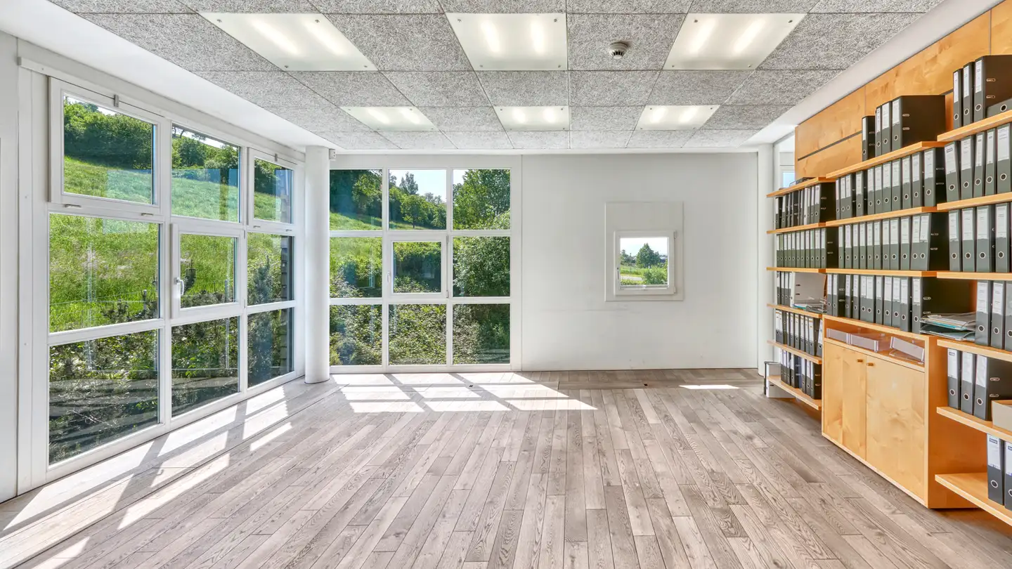 Commercial building plot for sale - Kantonsstrasse 100, 6234 Triengen - Photo 4