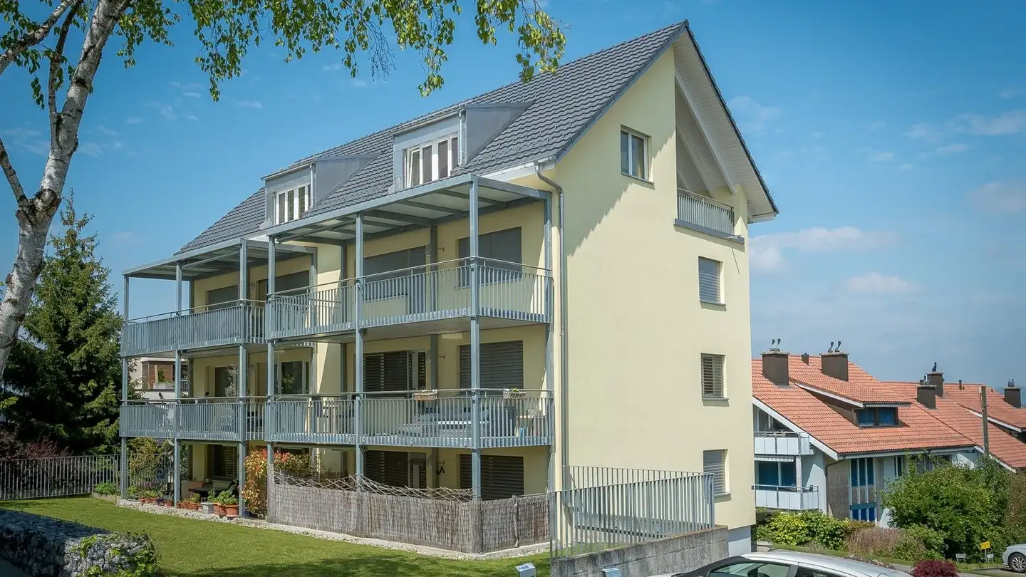 Appartement à louer - Hofackerstrasse 3, 8132 Egg b. Zürich