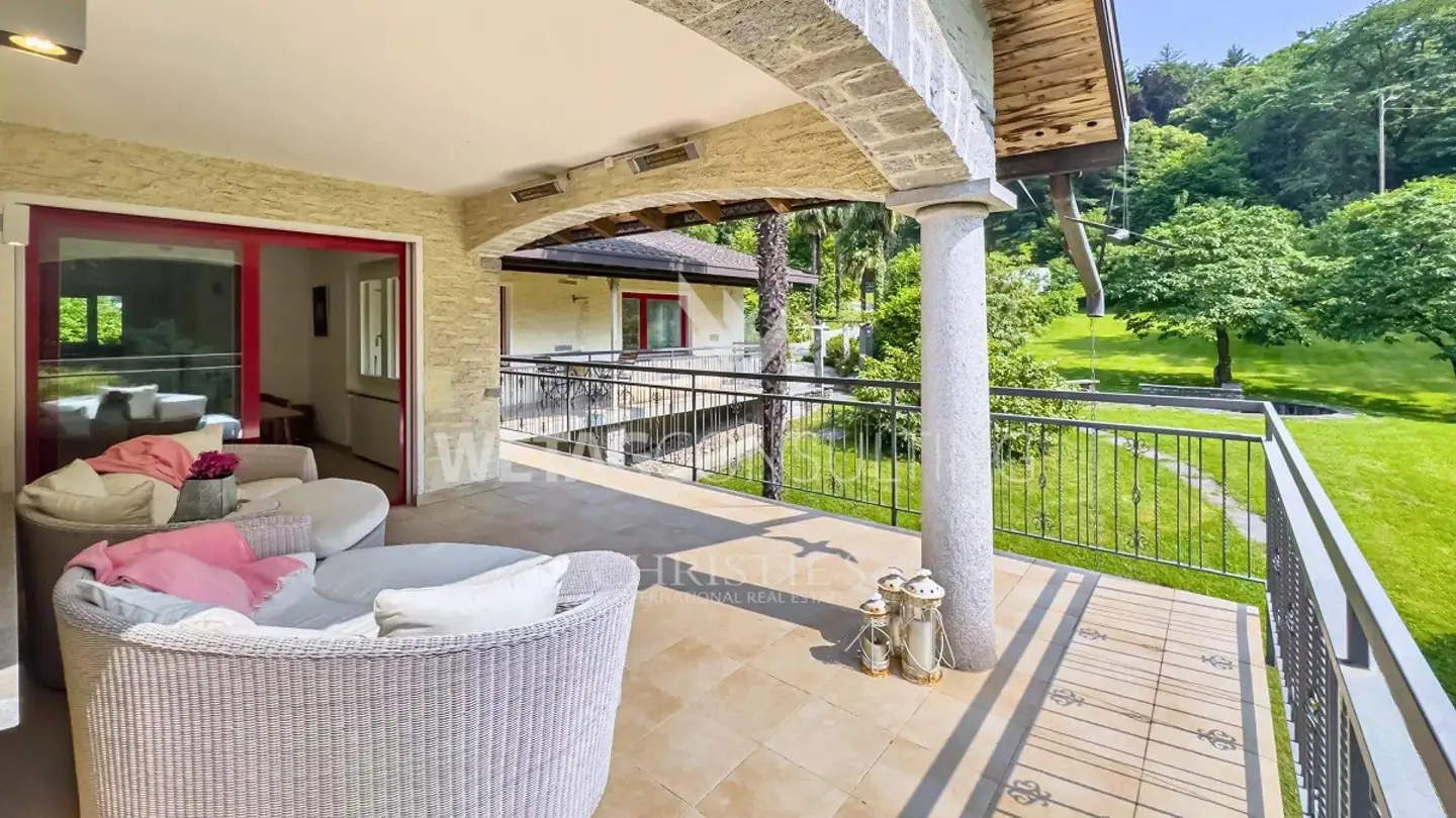 Villa in vendita - 6802 Rivera - Photo 2