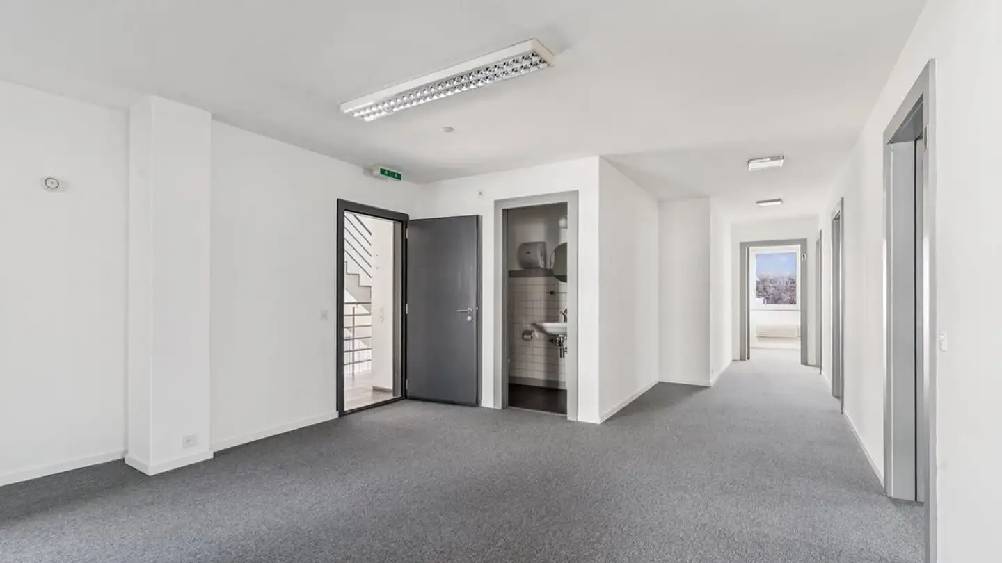 Bureau à louer - Avenue Du Rothorn 9a, 3960 Sierre - Photo 2