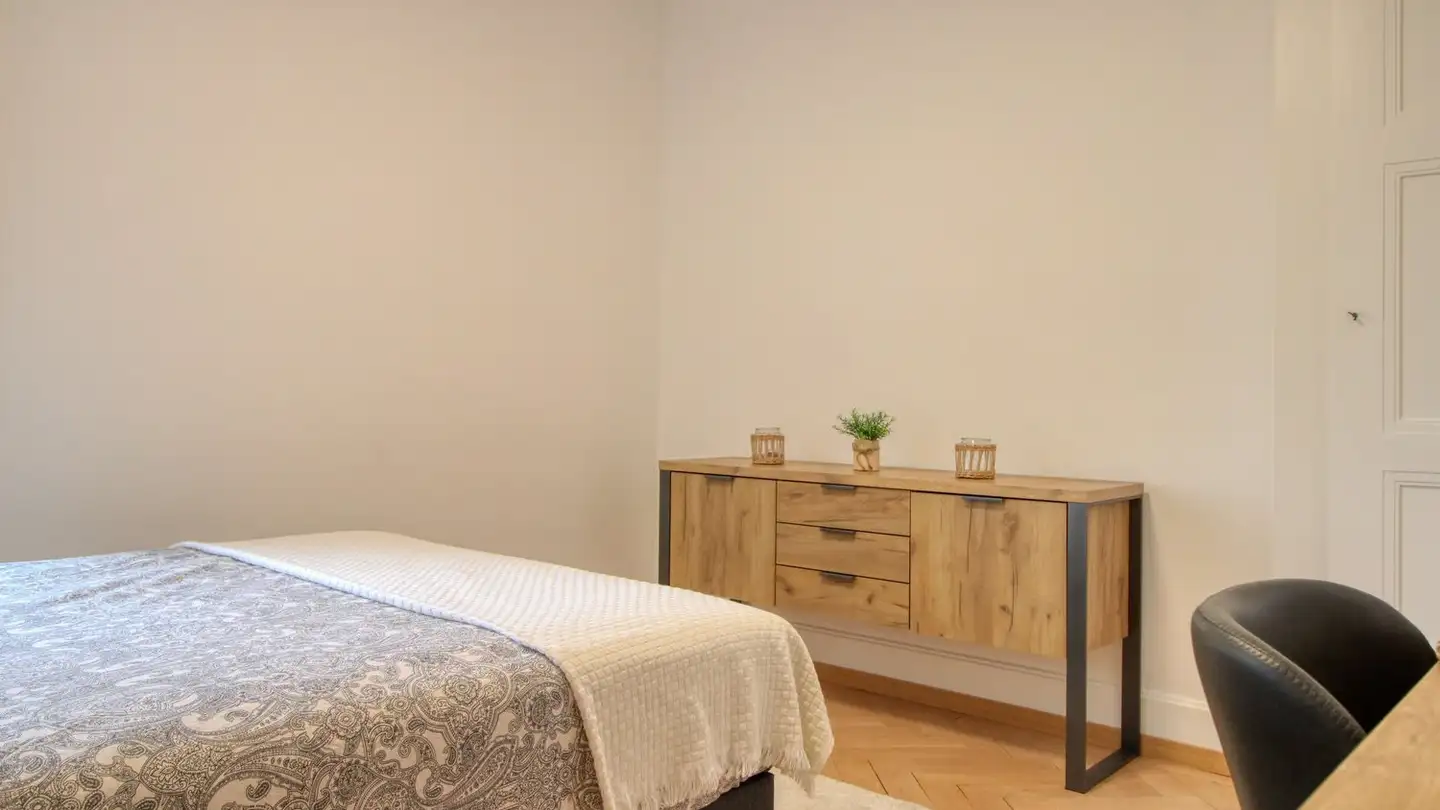 Chambre à louer - 1004 Lausanne
