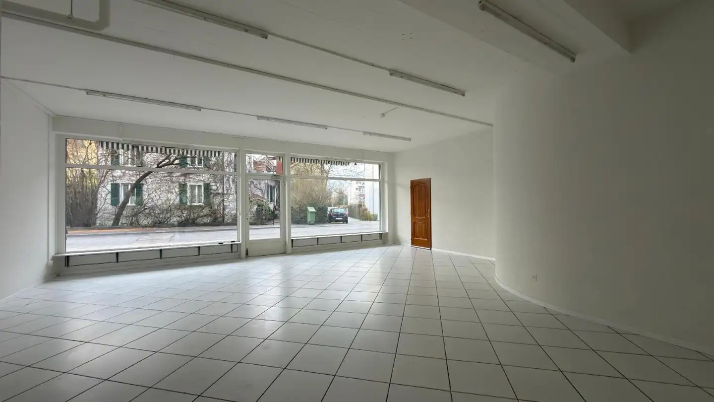 Magasin à louer - Chemin Radius / Radiusweg 3, 2503 Biel/Bienne - Photo 2