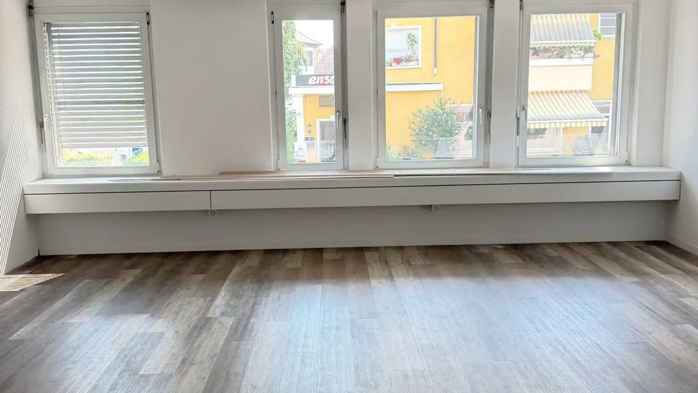 Commercial à louer - Altstetterstrasse 224, 8048 Zürich - Photo 2