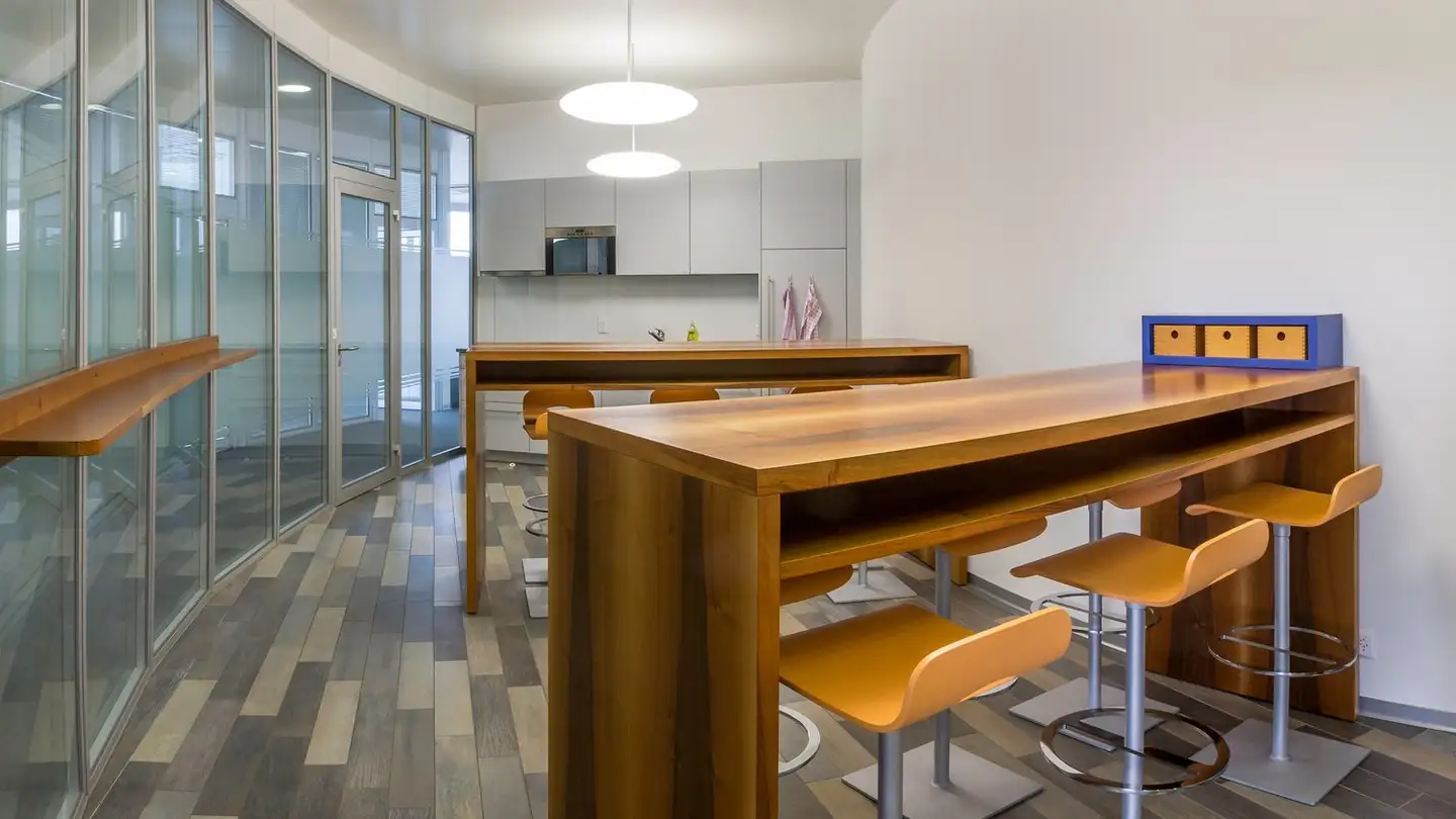 Office space for rent - Turmstrasse 18, 6312 Steinhausen - Photo 3