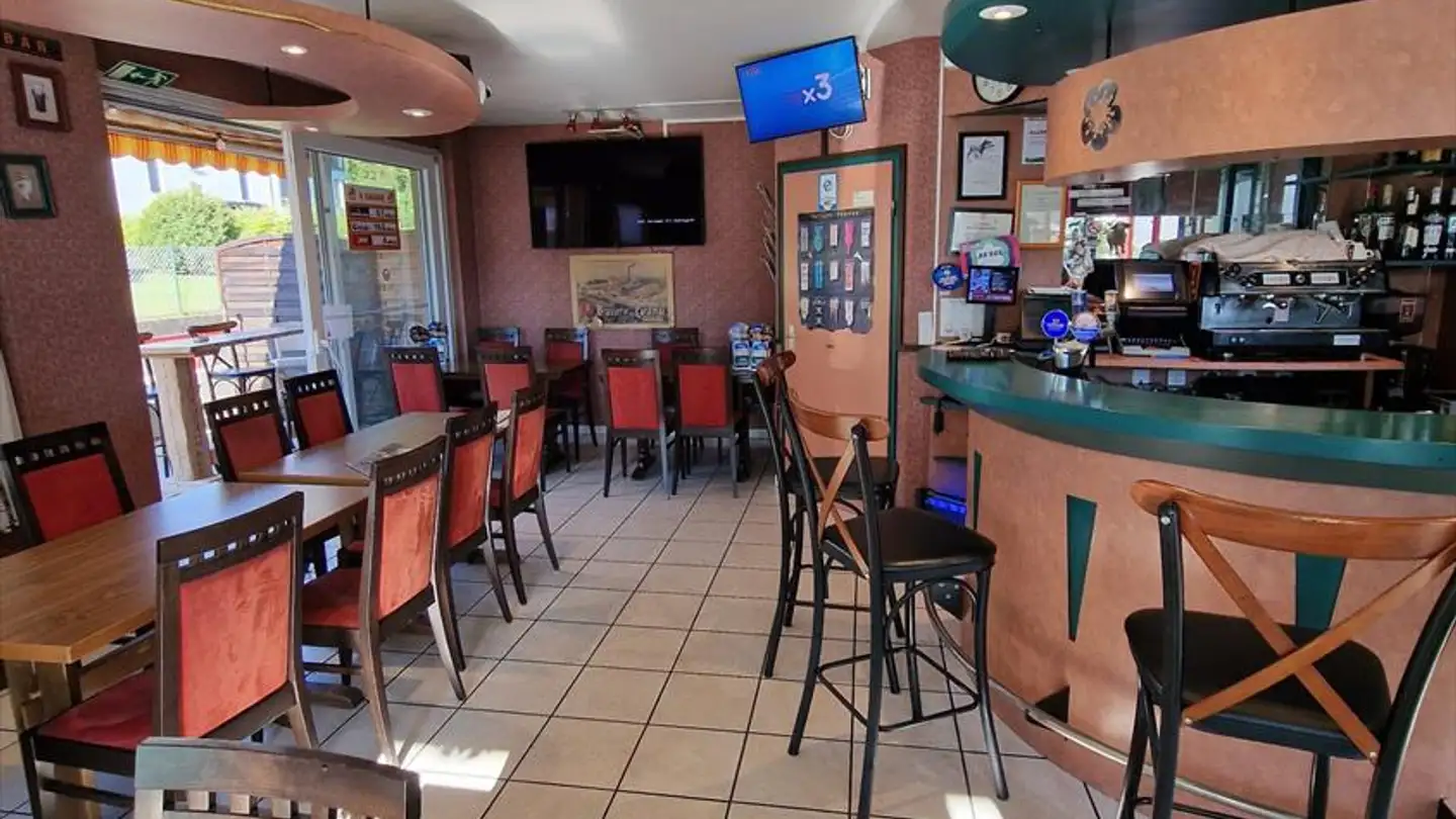 Commerciale in vendita - Avenue Louis Edouard Junod 8, 1522 Lucens - Photo 2