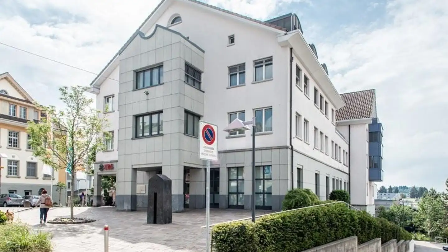 Tiefgaragenstellplatz mieten - Hauptstrasse 5, 6280 Hochdorf