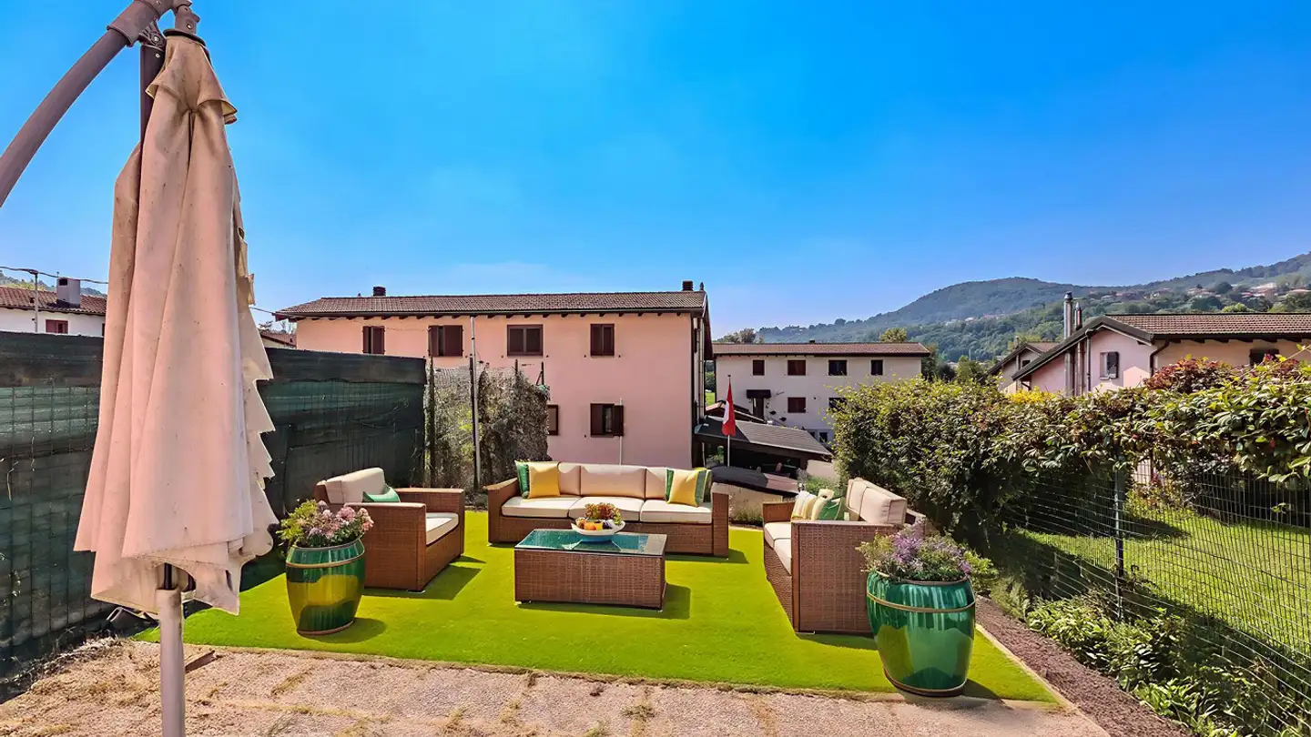 Single house for sale - 6832 Seseglio