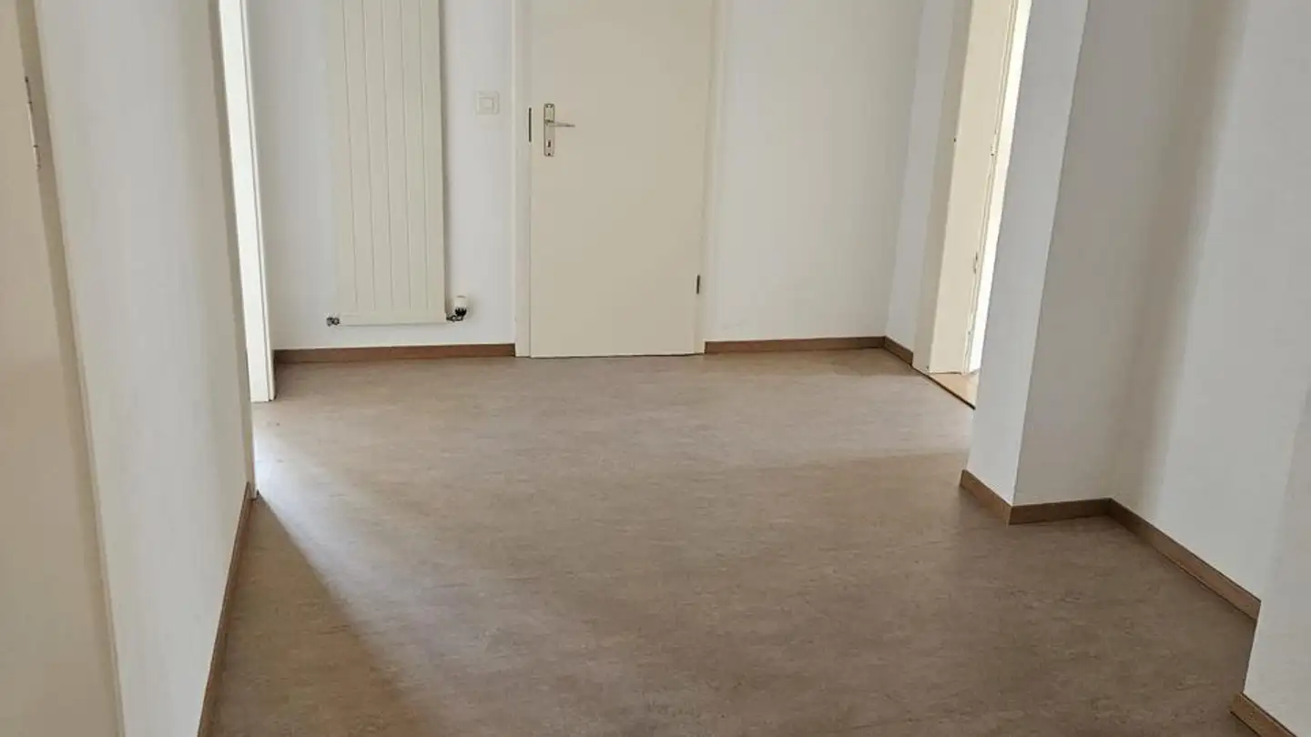 Appartamento in affitto - Rue Du Docteur Tièche, 2732 Reconvilier - Foto 4
