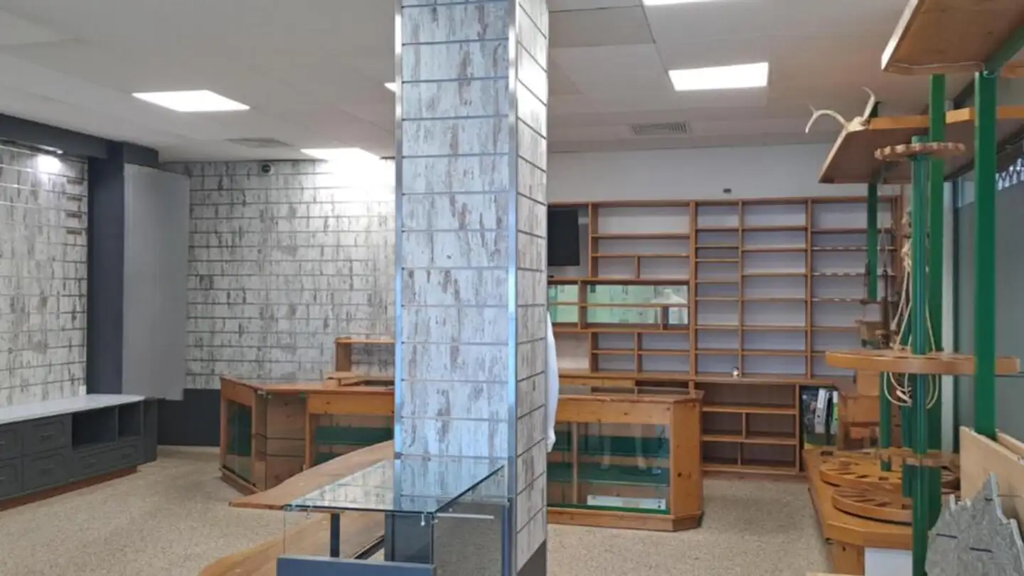 Commercial for rent - Rue Du Rhône 3, 1920 Martigny