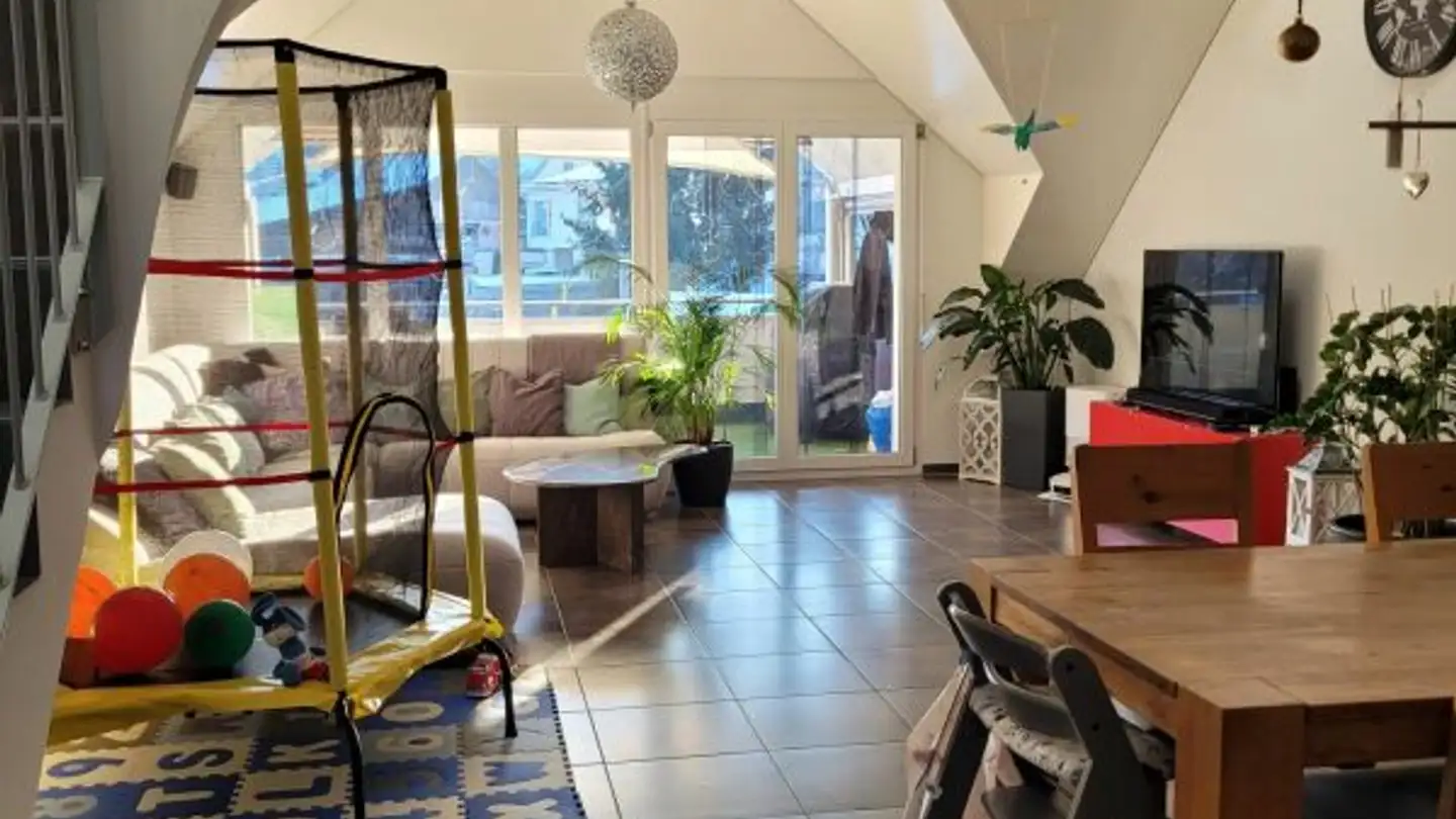 Wohnung mieten - Wuhrstrasse 5, 9247 Henau - Foto 2