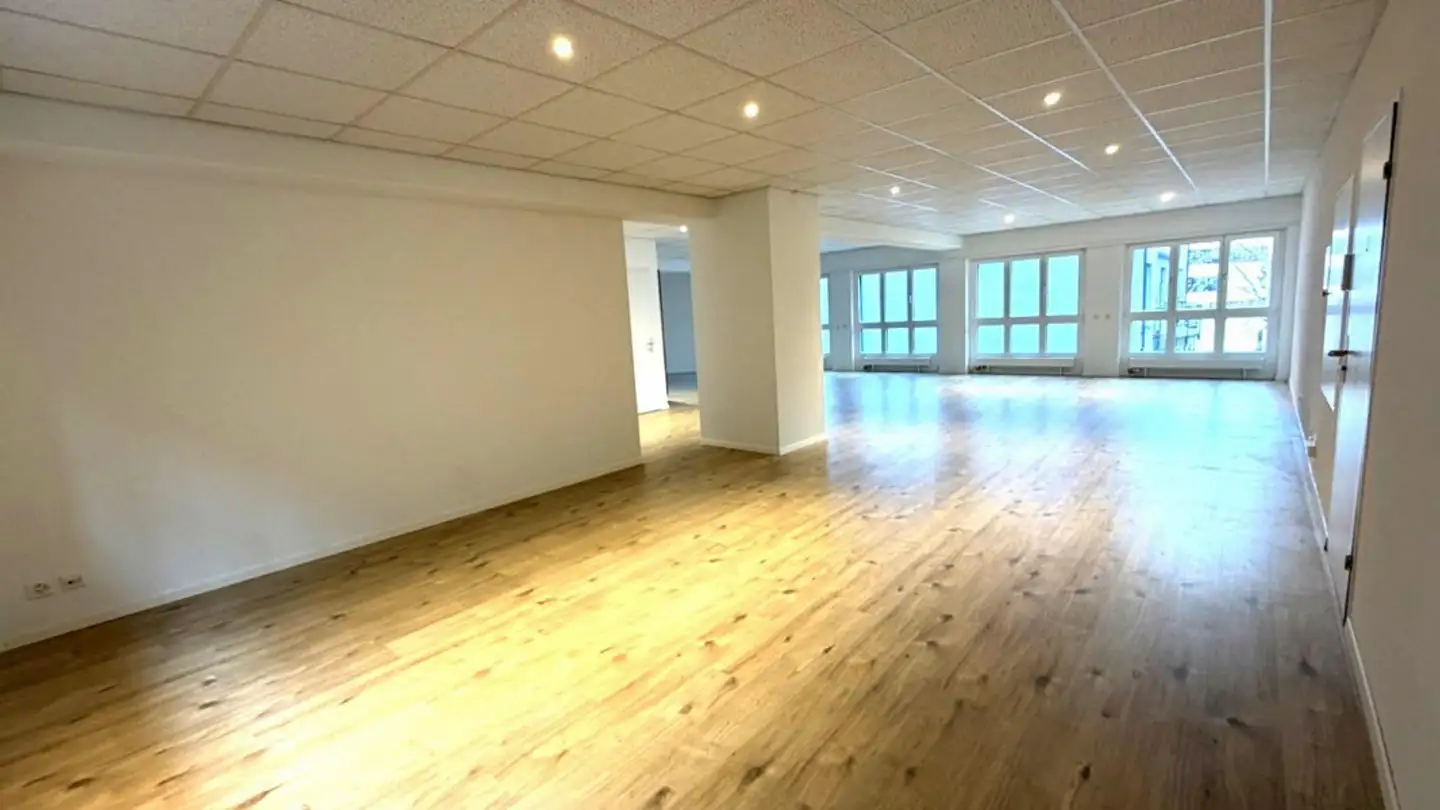 Bureau à louer - Badstrasse 18b, 5408 Ennetbaden - Photo 2