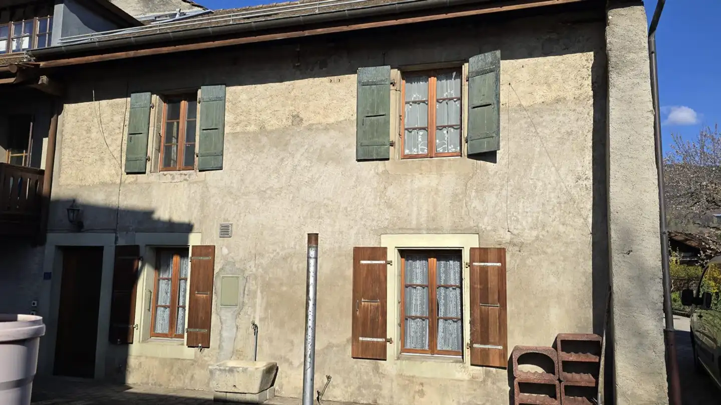 Single house for sale - 1271 Givrins