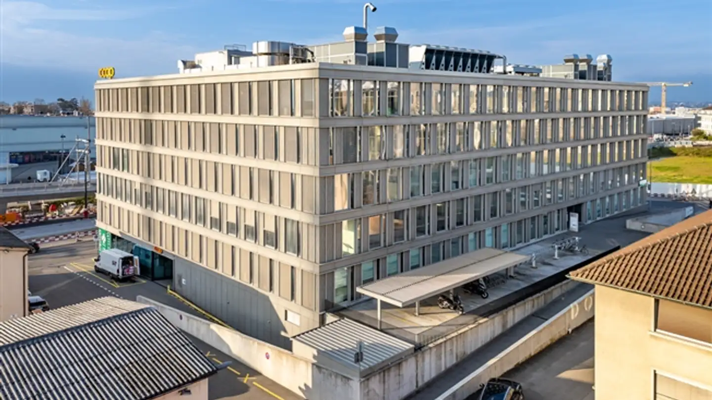 Outdoor parking space for rent - Chemin De Renens 24, 1004 Lausanne