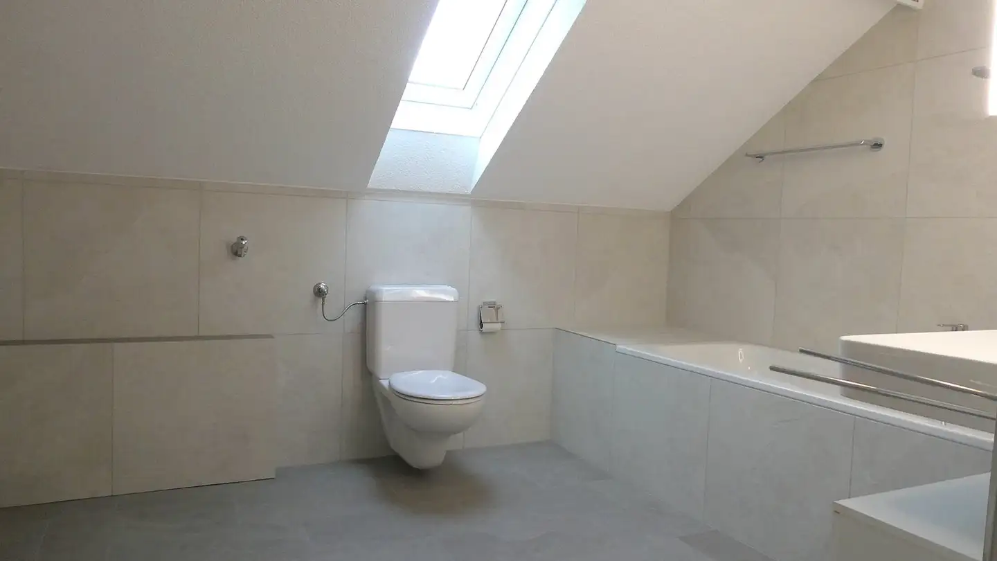 Attico in affitto - Häbernbadstrasse 39, 4950 Huttwil - Photo 2